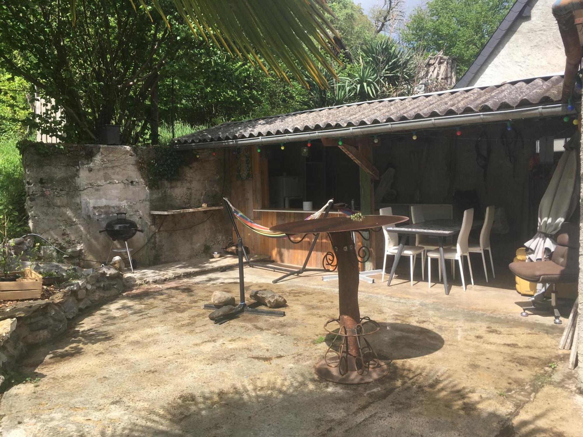 La Auarje: Appartement Avec Jardin & Terrasse Cierp Exterior foto
